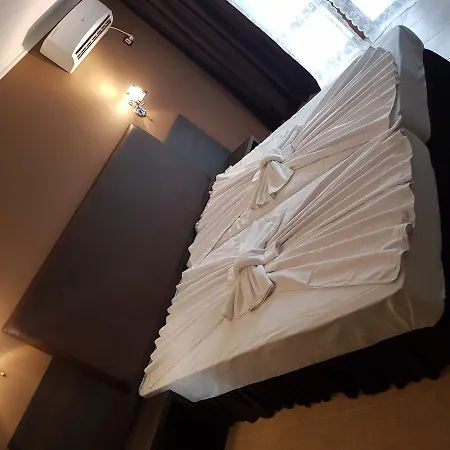 Studio 33 In Fenix Отель Созополь